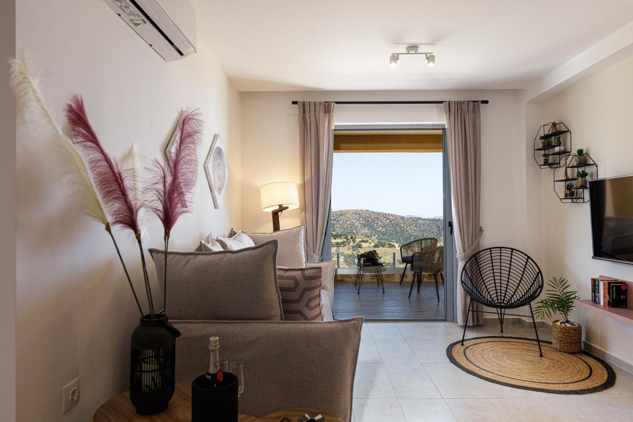 Villa Zoe , South Crete , 트리오페트라 외부 사진