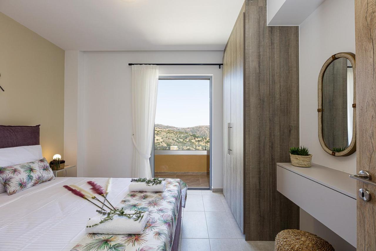 Villa Zoe , South Crete , 트리오페트라 외부 사진