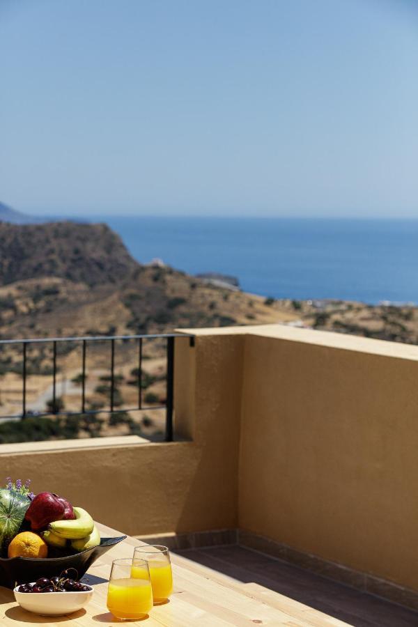 Villa Zoe , South Crete , 트리오페트라 외부 사진