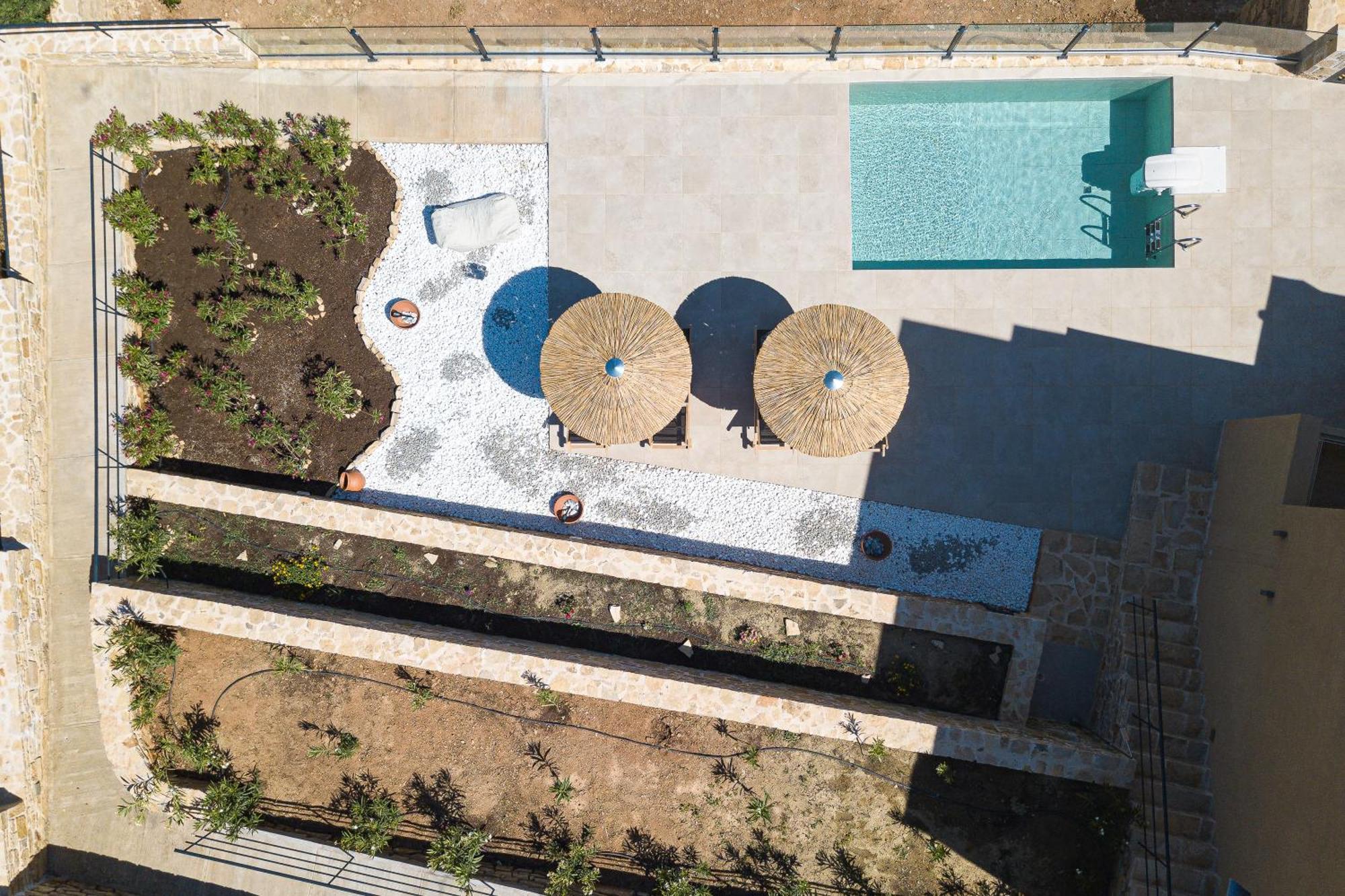 Villa Zoe , South Crete , 트리오페트라 외부 사진